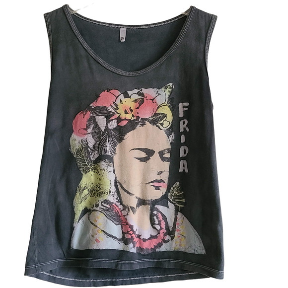 Frida Kahlo Tops - FRIDA KAHLO Artist Painter Mexico Graphic Boho Tank Gray Women's XS